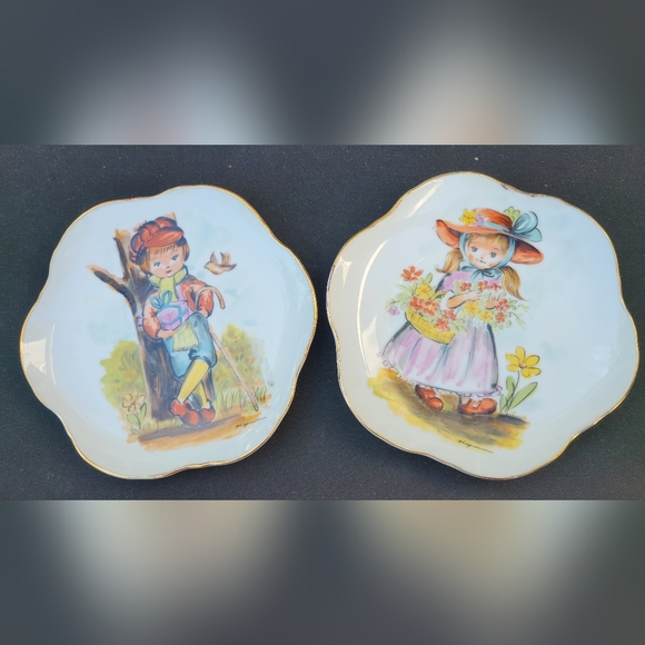 Vintage 1960'S Child Nursery Scalloped Plate Set Of 2 - Picture 1 of 6